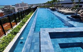 HIT Suites Cabo Branco